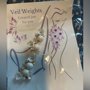 Magnetic Veil Weights | Cream White Floral Veil Weights | Bridal
